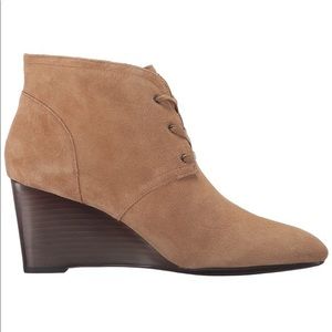 Lauren Ralph Lauren Tamia Suede Wedge Bootie Tan Chestnut 8.5